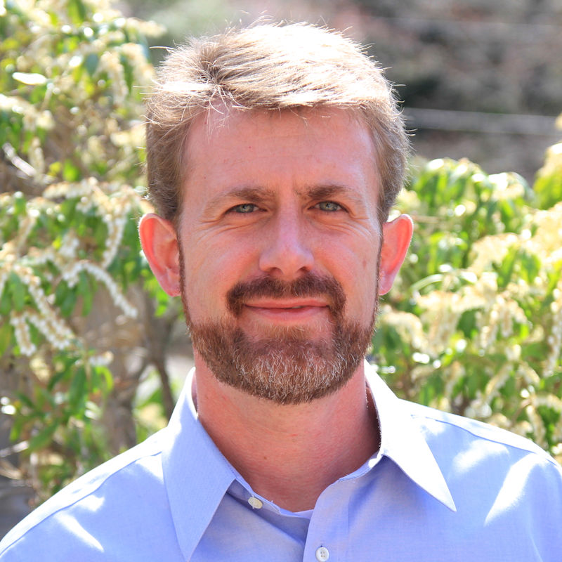 Portrait of Daniel Bennett