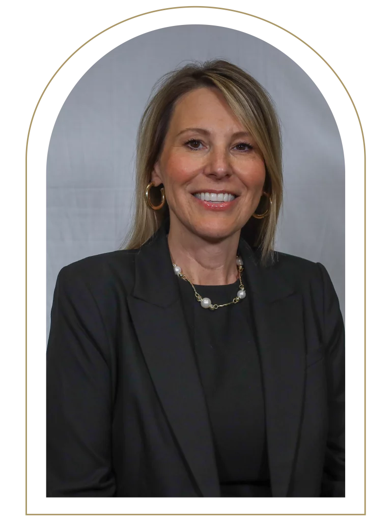 Photo of Amy Van Buren