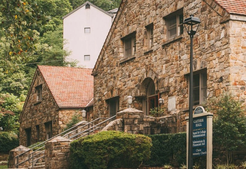 Photo of Gaither Hall