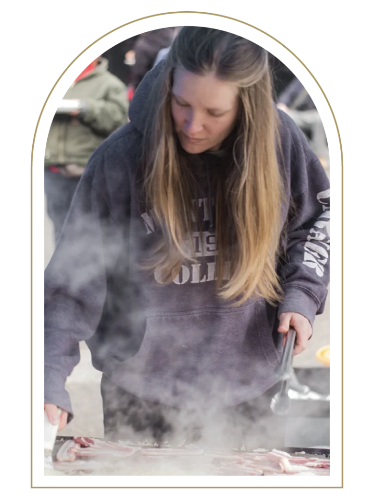 Elizabeth Loop grilling food